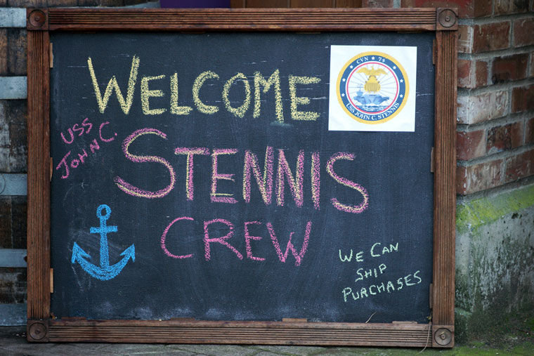 A chalkboard sign outside Flagship Landing along Water Street in downtown Port Townsend welcomes sailors who are in visiting town during evenings this week. Photo by Nicholas Johnson